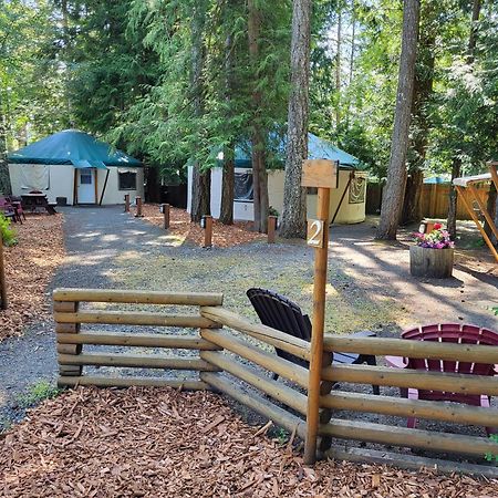 Riverbend Cottage & Rv Resort Parksville Bagian luar foto