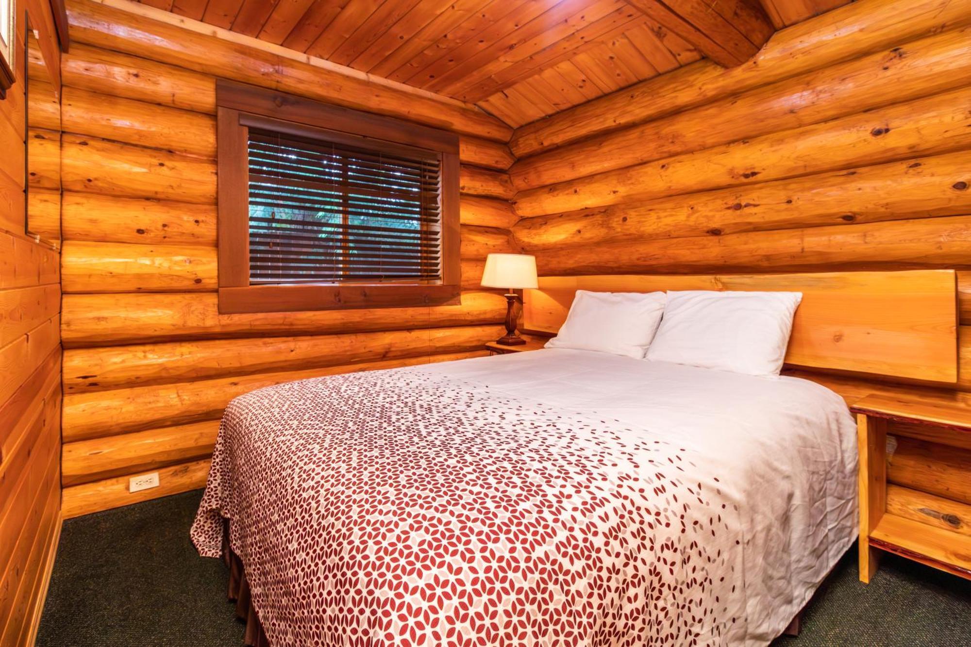 Riverbend Cottage & Rv Resort Parksville Bagian luar foto