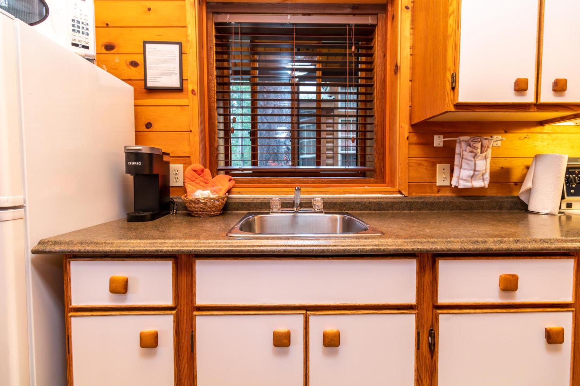Riverbend Cottage & Rv Resort Parksville Bagian luar foto