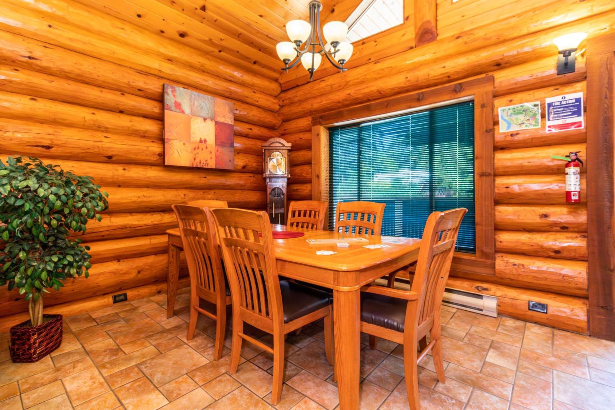 Riverbend Cottage & Rv Resort Parksville Bagian luar foto