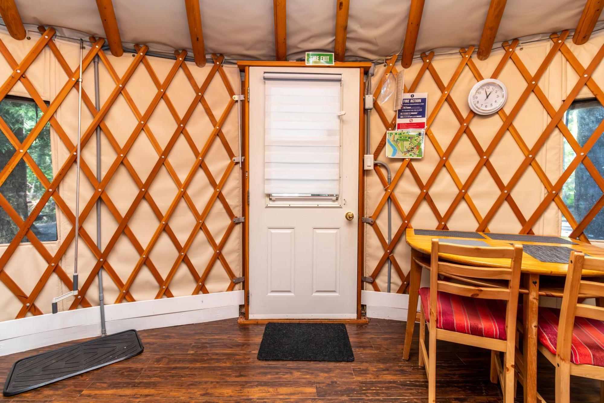 Riverbend Cottage & Rv Resort Parksville Bagian luar foto