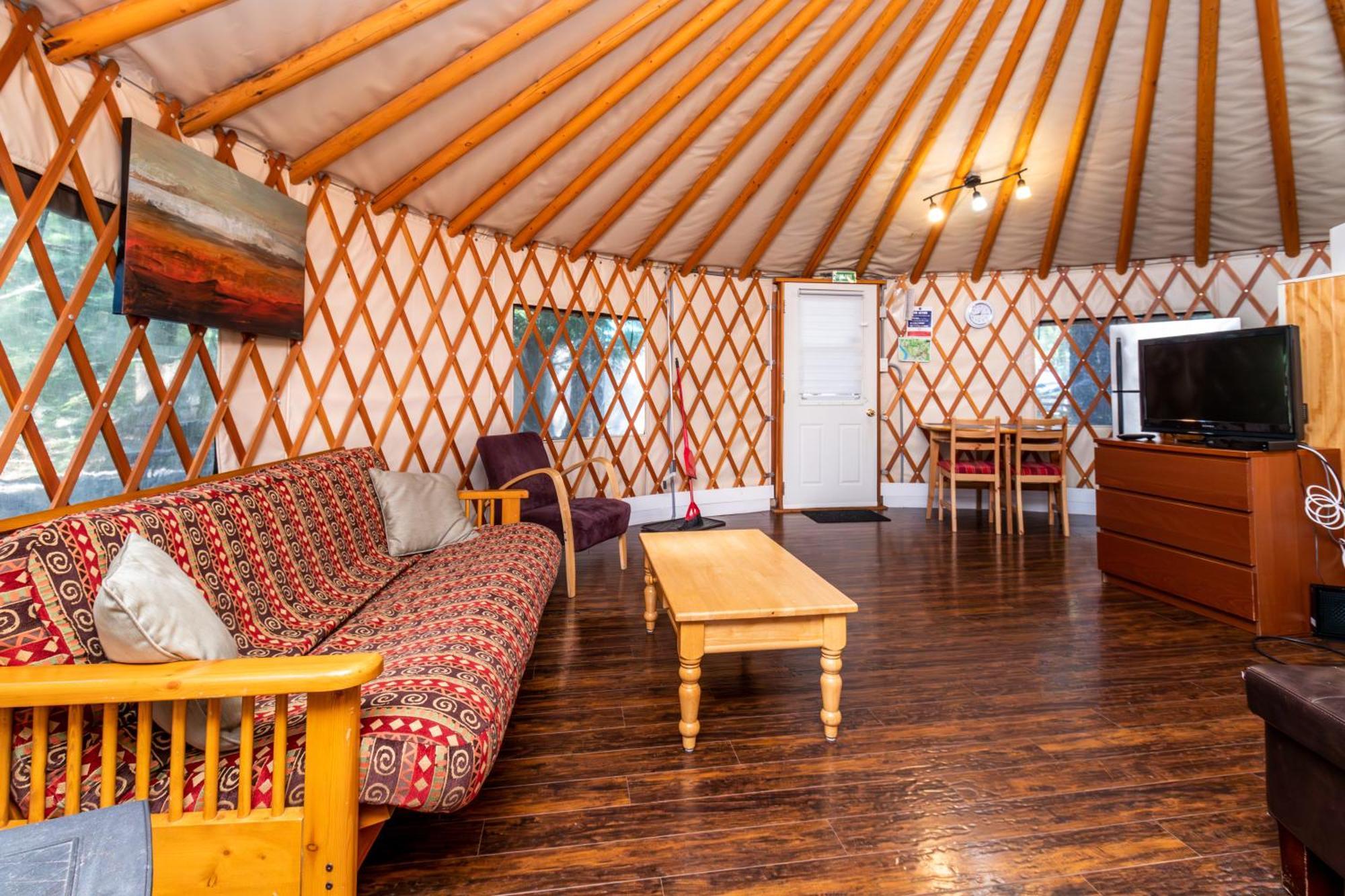Riverbend Cottage & Rv Resort Parksville Bagian luar foto
