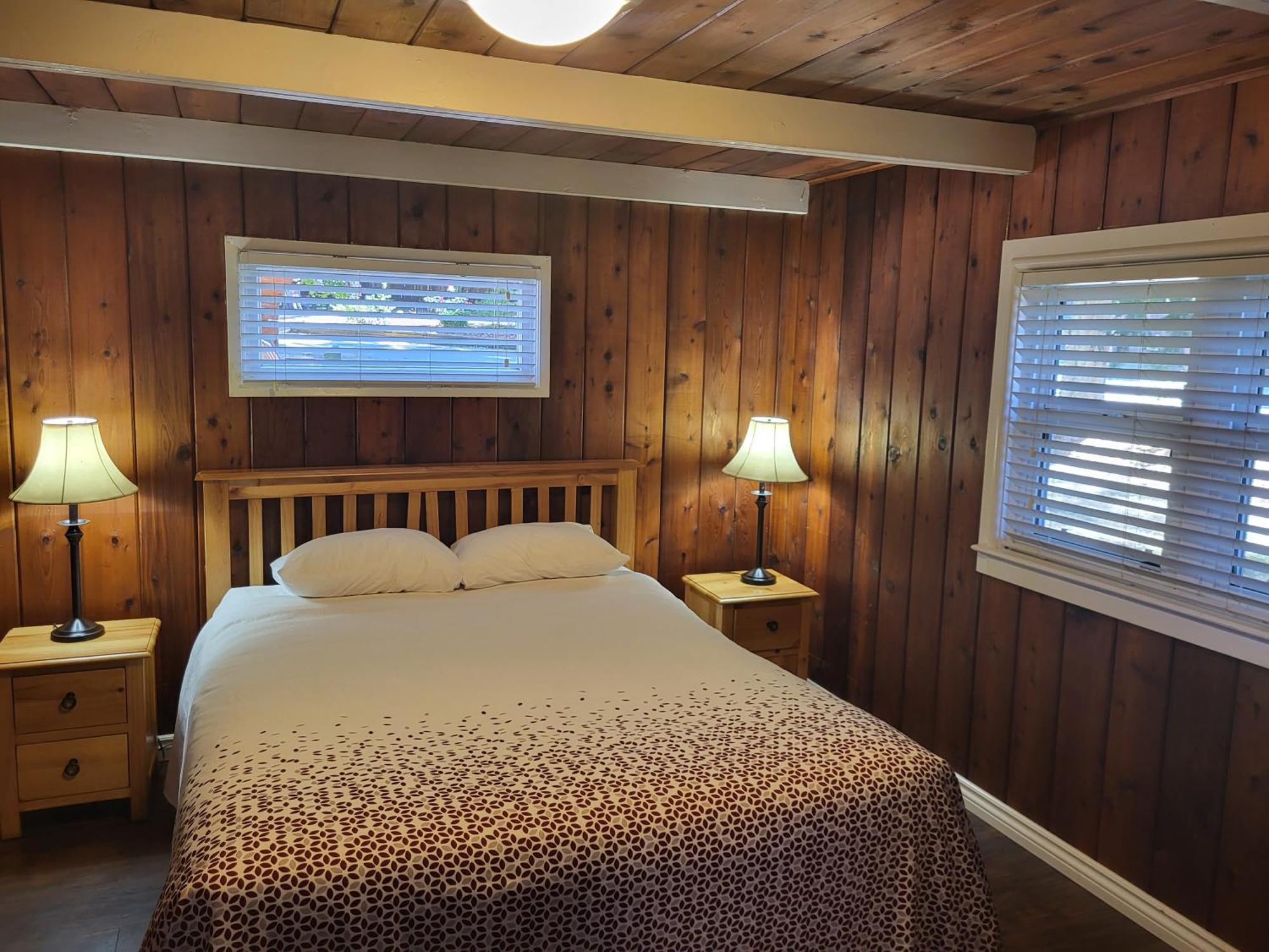 Riverbend Cottage & Rv Resort Parksville Bagian luar foto