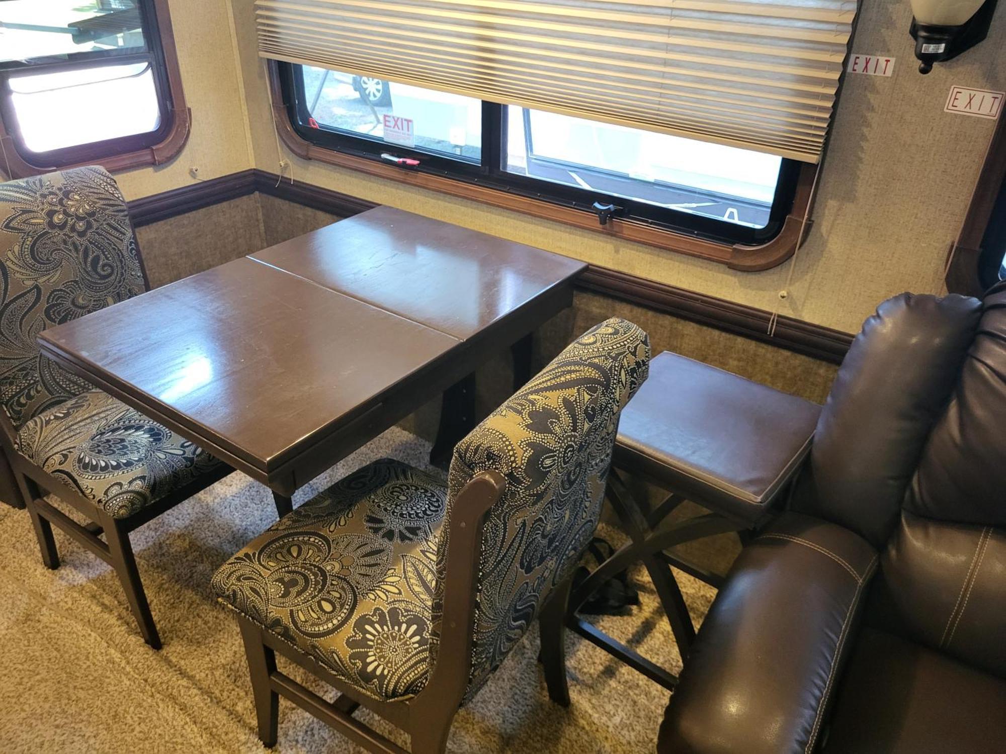 Riverbend Cottage & Rv Resort Parksville Bagian luar foto